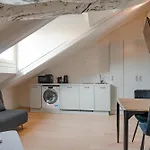 Apartment Mozart & Chopin By Toh Solution *