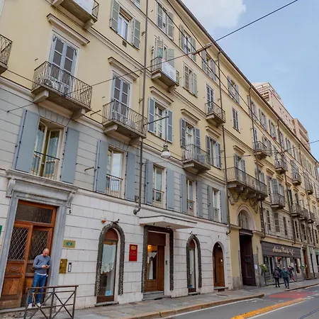 Suites Mozart & Chopin By Toh Solution Apartman