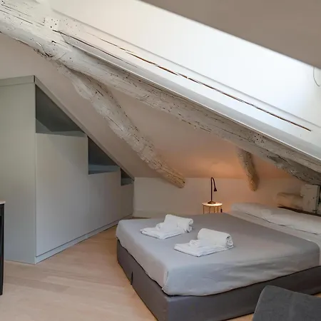 Mozart & Chopin By Toh Solution トリノ