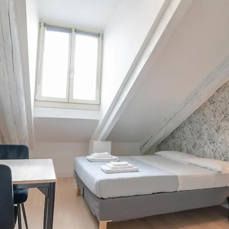 Mozart & Chopin By Toh Solution アパート トリノ