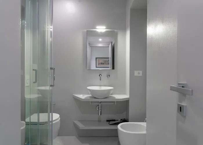 Suites Mozart & Chopin By Toh Solution Apartment