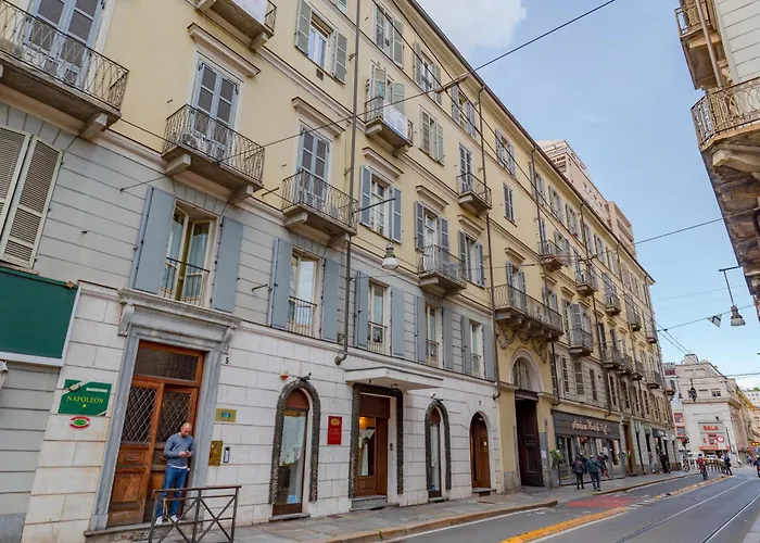 Suites Mozart & Chopin By Toh Solution Apartment