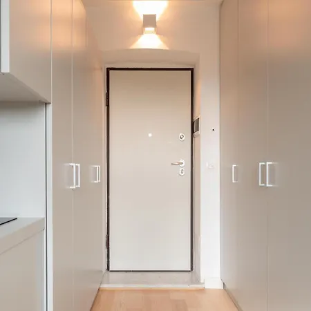 Mozart & Chopin By Toh Solution דירה